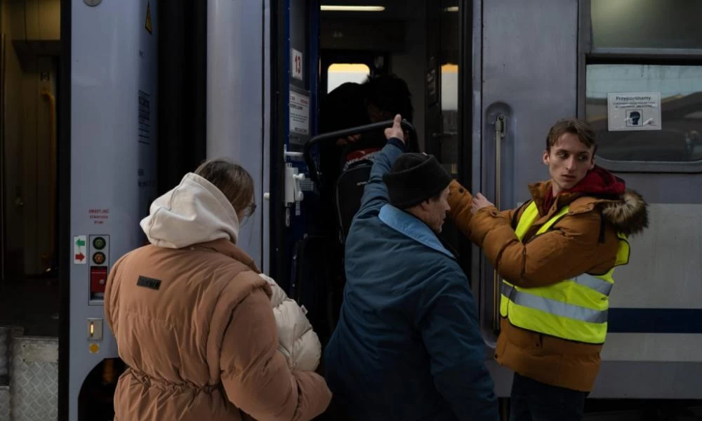 Ουκρανία: 290 πρόσφυγες εισήλθαν στην Ελλάδα την Τρίτη – 79 ανήλικοι ανάμεσά τους